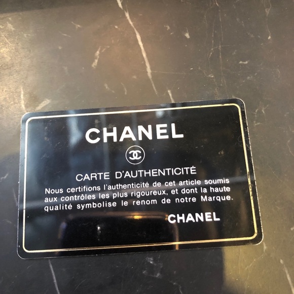 SOLD!!! Authentic Chanel wallet - Picture 6 of 8